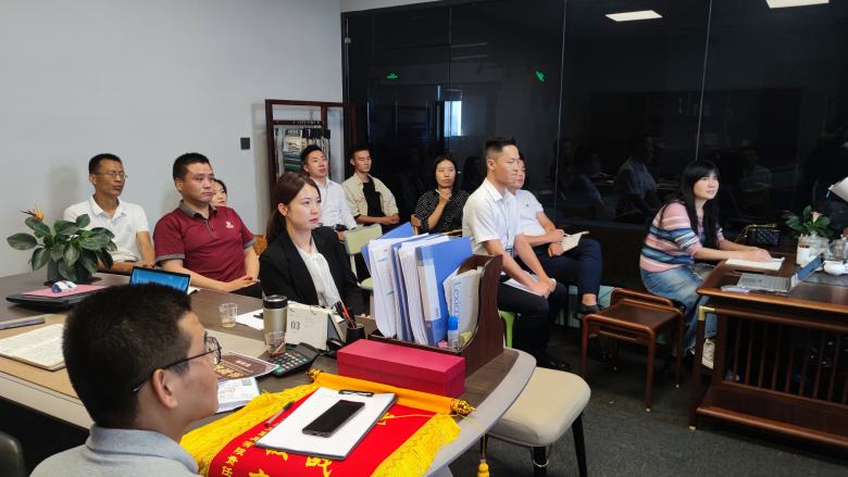 20220905/63159c8fd55da.jpg 月終總結(jié)大會現(xiàn)場.jpg