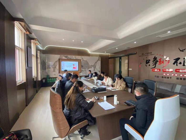 20230114/63c2af9b38aa3.jpg 博菲克業(yè)務(wù)部邊總主持會(huì)議.jpg