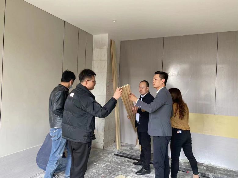 20230324/641cedb8c85ca.jpg 博菲克家具廠考察宜尚酒店工地.jpg