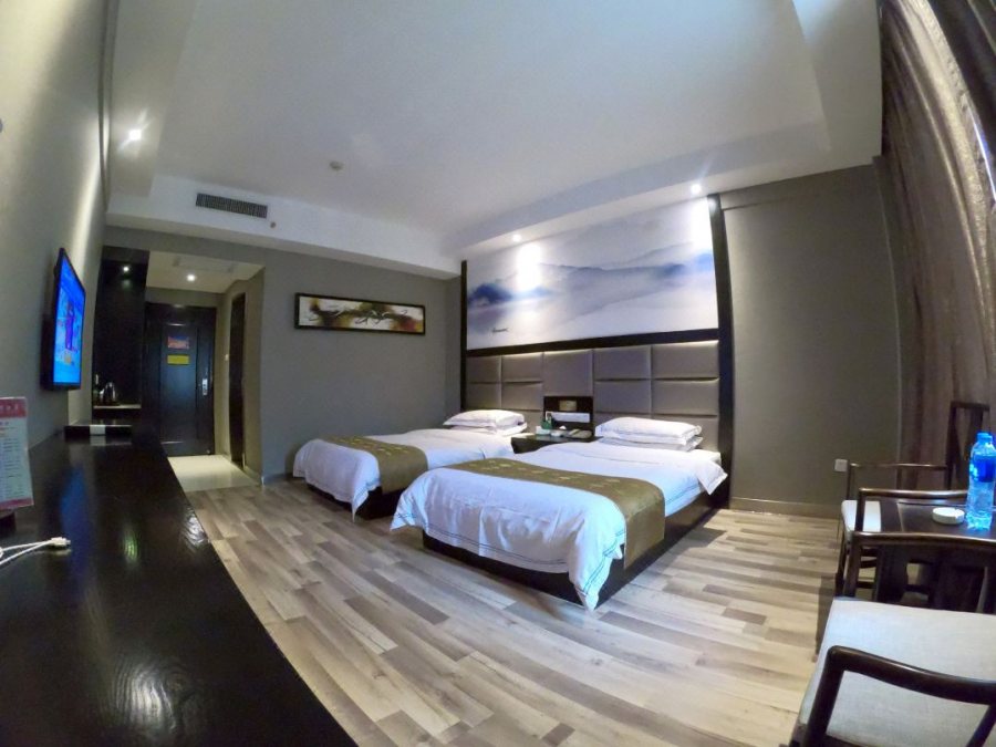 20230515/6461a82f73f18.jpg 老酒店客房翻新.jpg